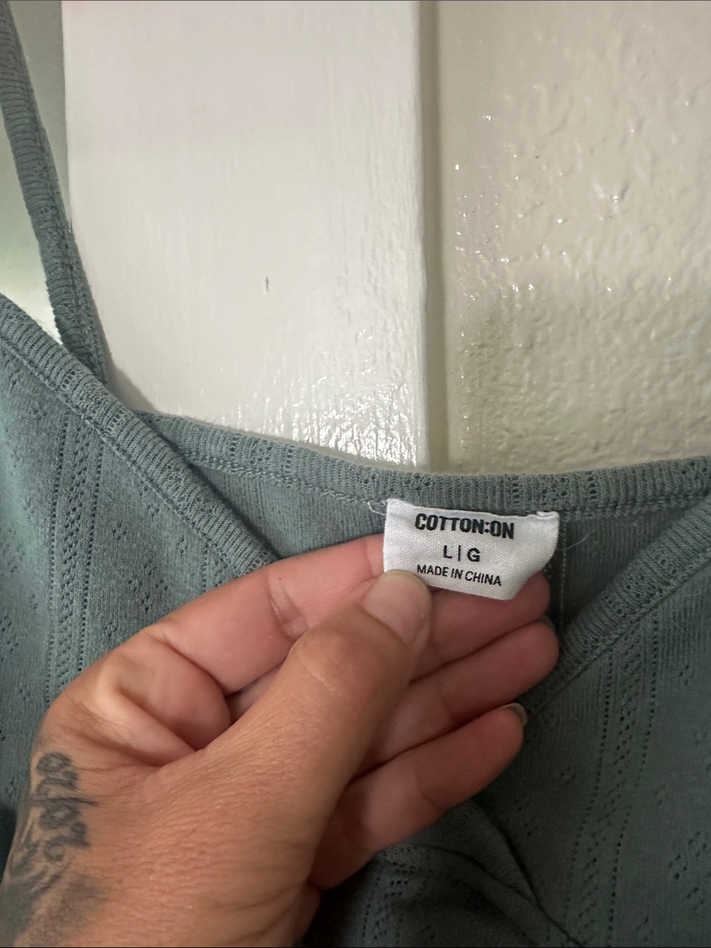 Cotton On tank top. Size Large - Picture 2 of 4